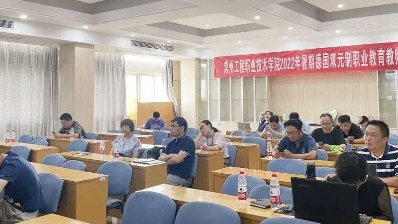 课程设置是培训机构的核心竞争力。一个合理的课程设置应包括以下内容：